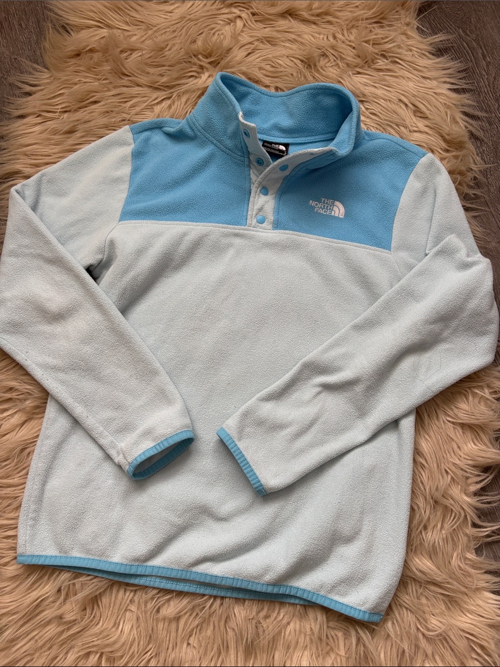 The North Face Youth Fleece Jacket in Light Blue